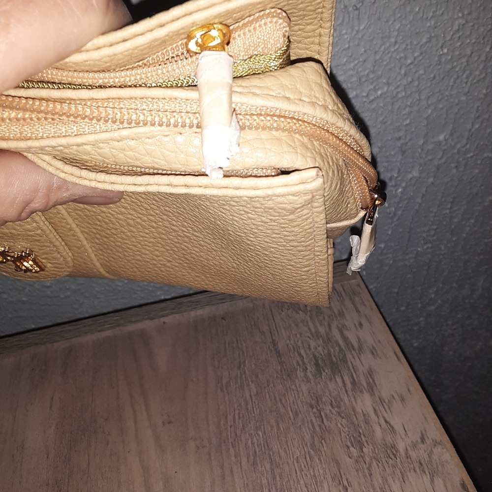 Versace profumi tan leather clutch bag - Picture 11 of 11